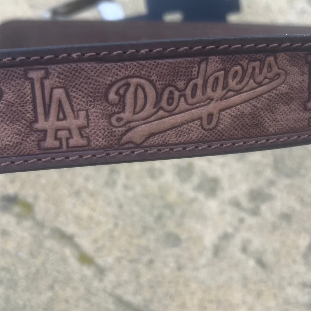 LA Dodgers Embossed Brown Leather Belt Men's Size M(34-36) XL(42-44) NWT